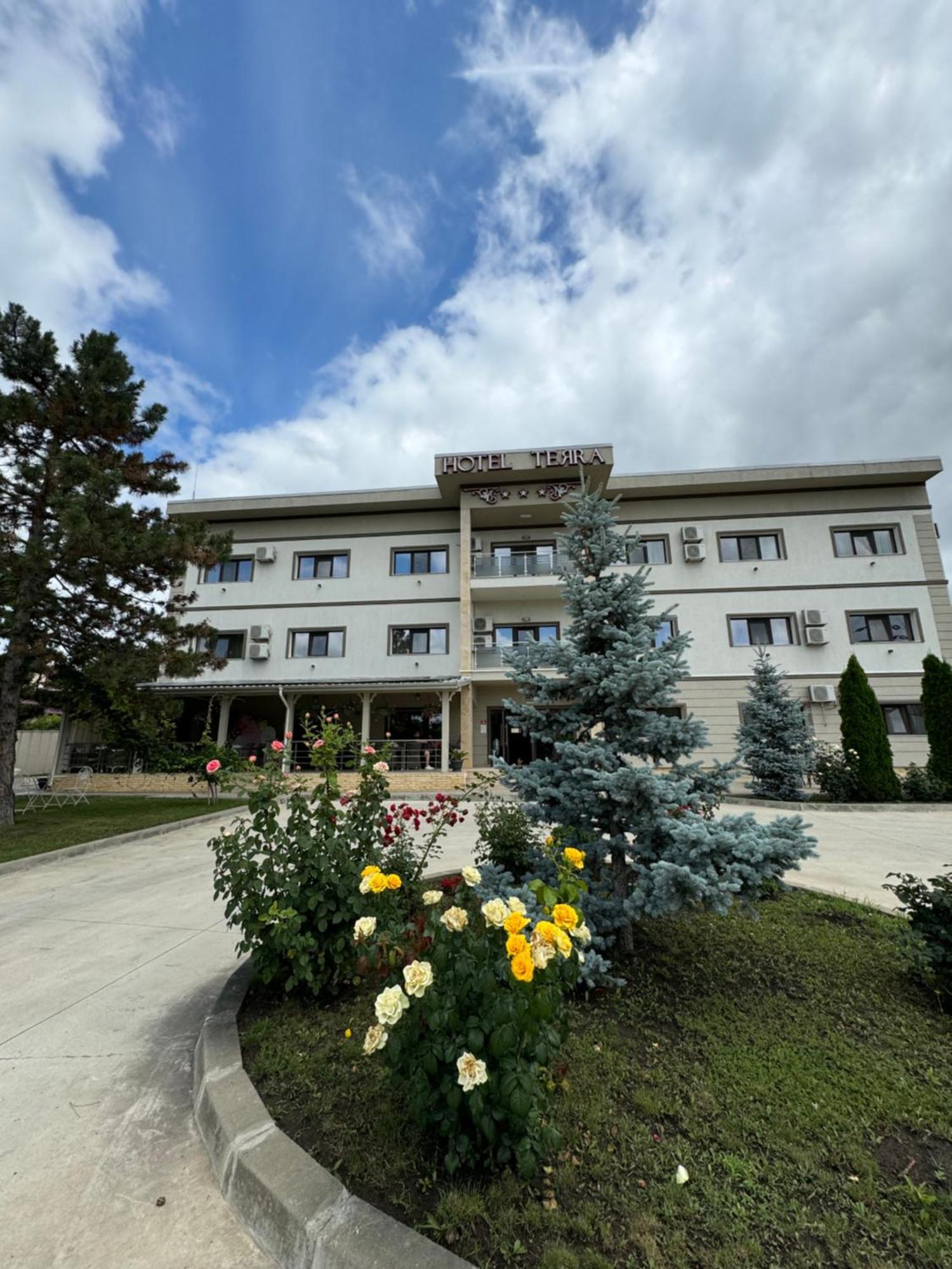 Отель Terra Iasi Valea Lupului (Iasi)
